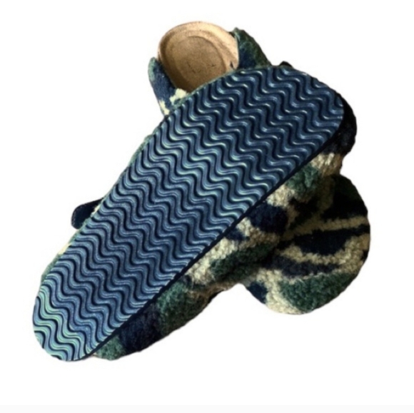 Camouflage Sherpa Clogs - Picture 4 of 4